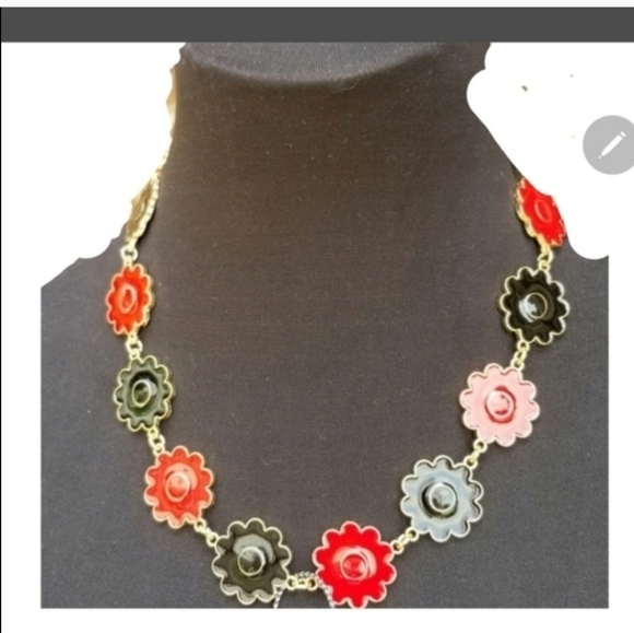 Enamel flower necklace & Earring set NEW - Picture 9 of 9